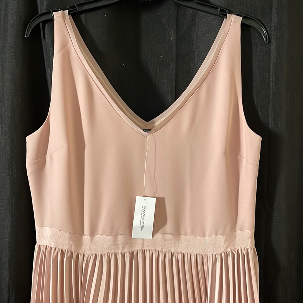 Banana Republic dress size 8 NWT